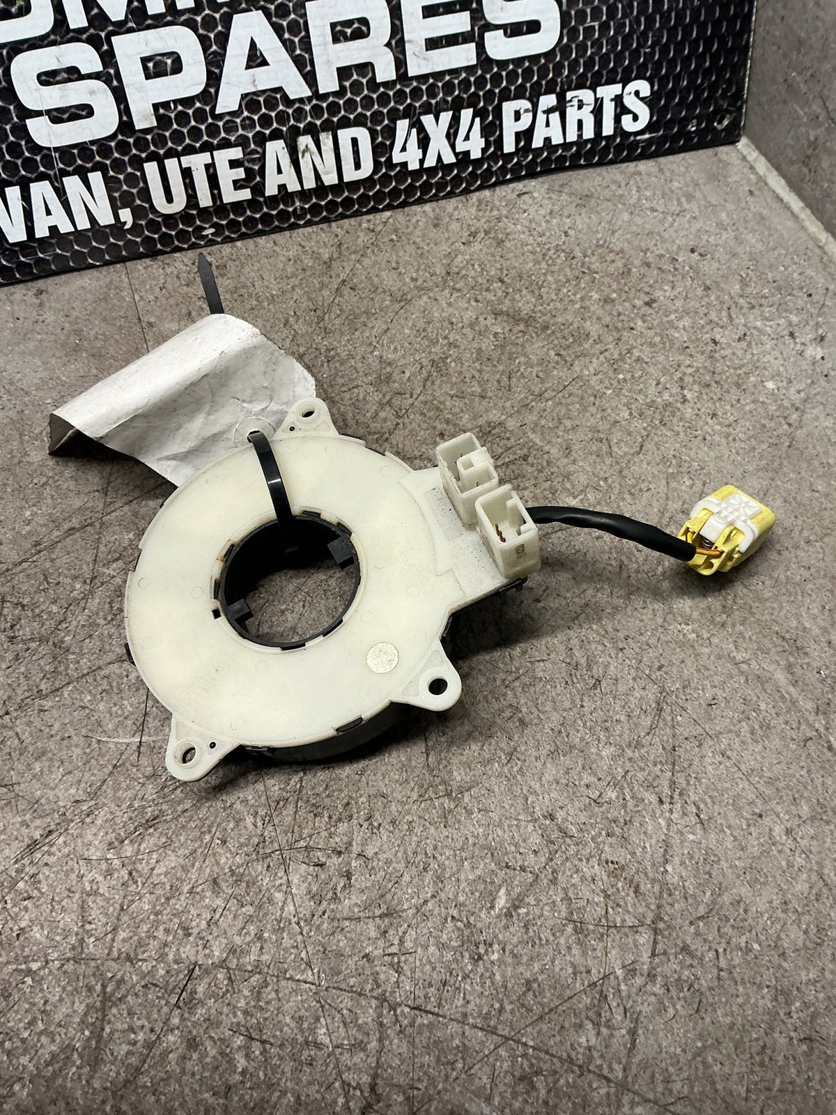 2002 Ford Courier UN- Clock Spring- (TAG17011)