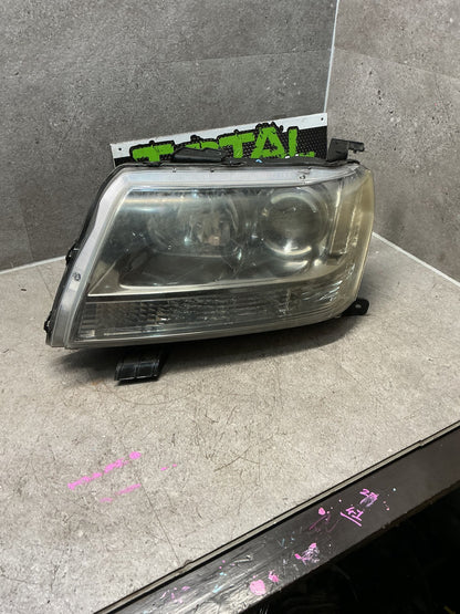 2011 Suzuki Grand Vitara- Left Headlight- (TAG14410)