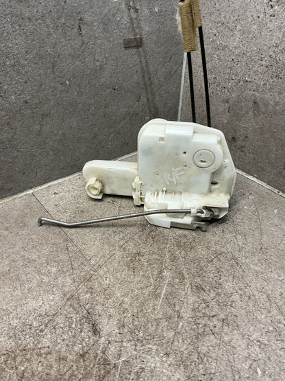 2012-2020 Mitsubishi Outlander GF*W GF GF8 - Right Front Door Lock Actuator - (TAG18696)