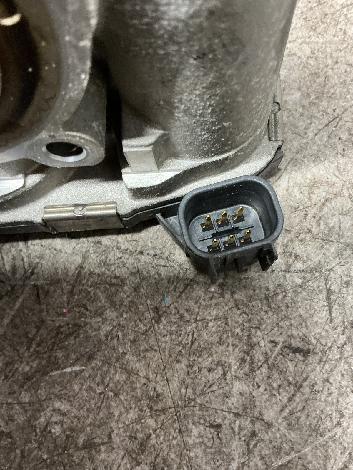2012 Holden Captiva - Throttle Body - (TAG18495)