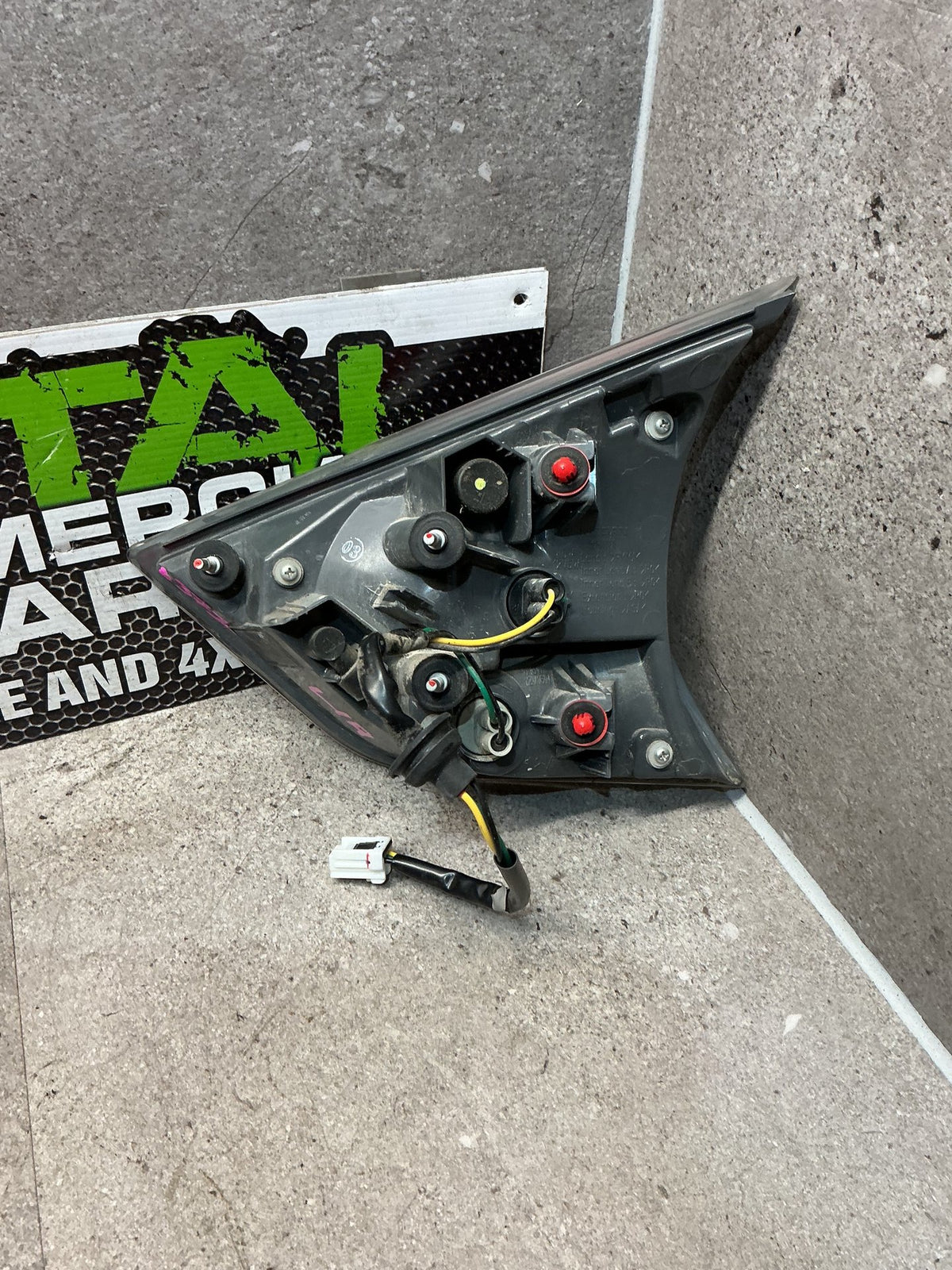 2016 Nissan X-Trail T32- Left Tailgate Light- (TAG12770)