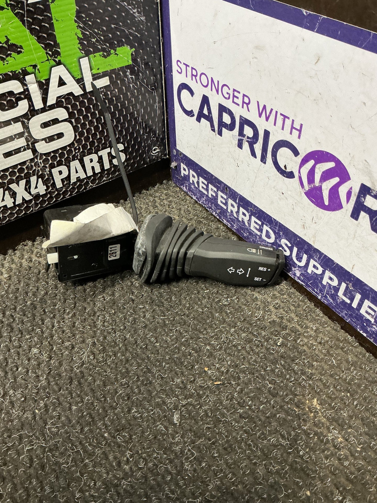2015 Holden Captiva 7 9W054- Indicator Stalk- (TAG10939)