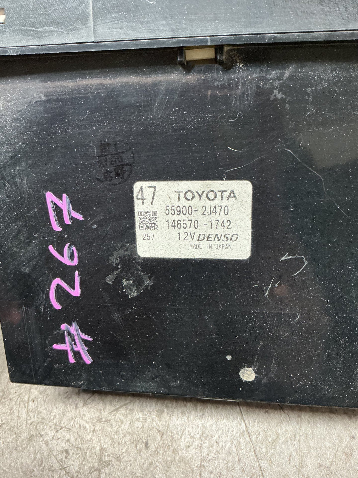 2004 Toyota Estima ACR30- Heater Controls- (TAG16119)