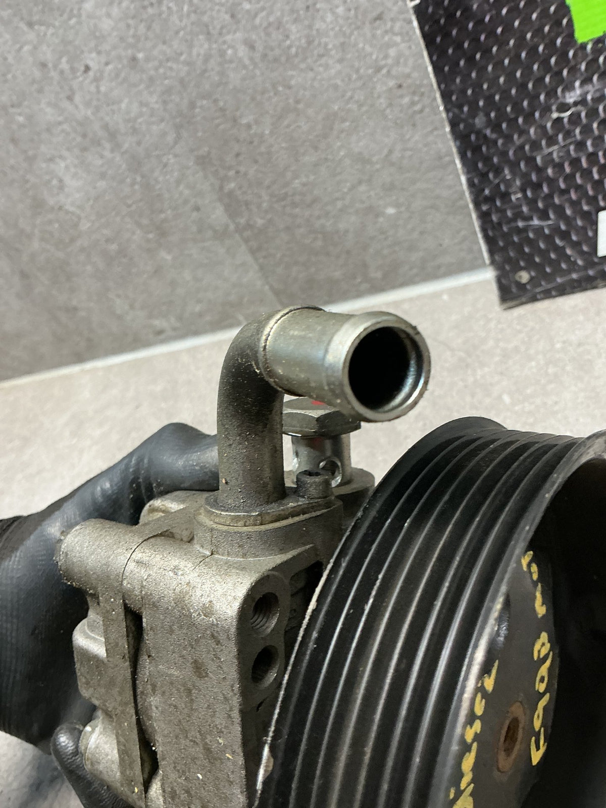 2010 Suzuki Vitara- Power Steering Pump- (TAG14890)