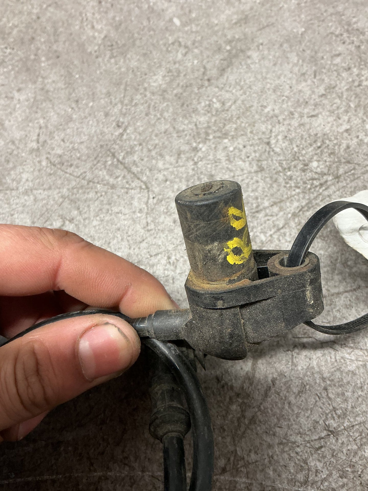 2006 Ford Territory- Right Rear ABS Sensor- (TAG16305)