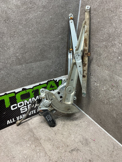 1994 Toyota Hilux Surf KZN130- Right Front Window Regulator/Motor- (TAG13544)