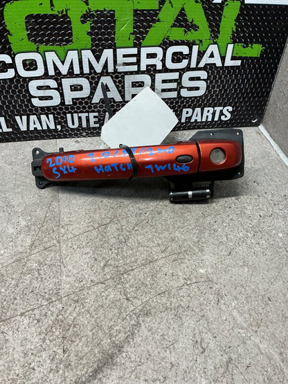 2010 Suzuki SX4 7W146- Right Front Door Exterior Handle- (TAG14747)