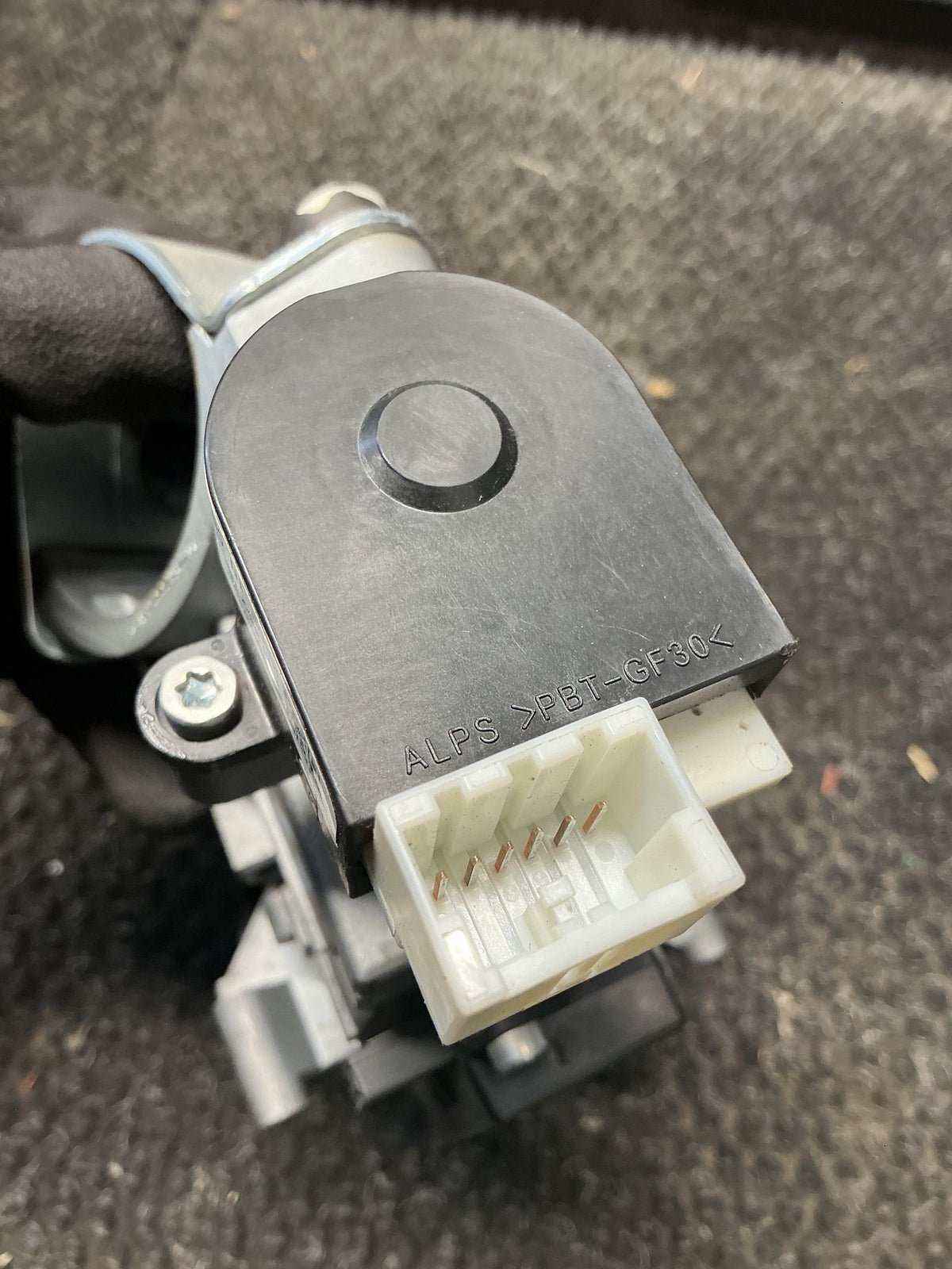 2012-2013 Holden Colorado RG- Ignition With Key- (TAG11116)