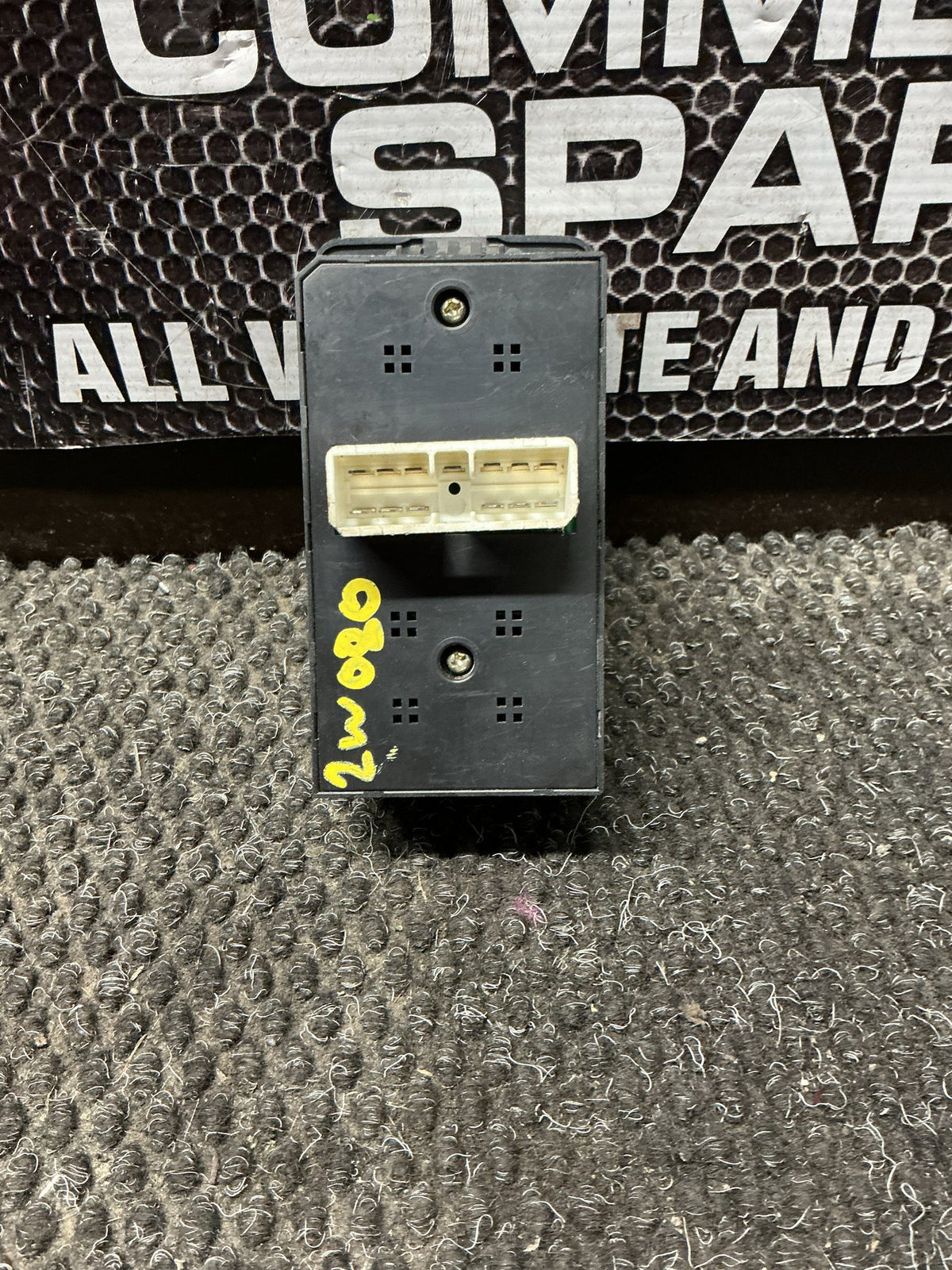 2004 Holden Commodore VZ 2W080- Master Power Window Switch- (TAG9927)
