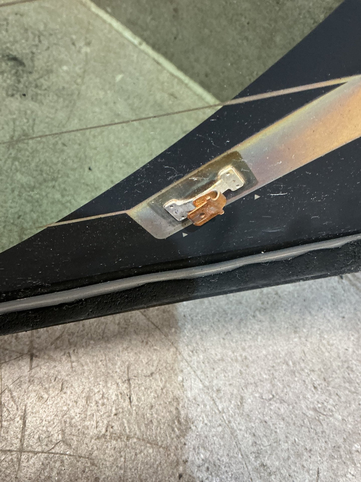 2022-2023 Suzuki S-Cross- Rear Screen Window- (TAG17293)