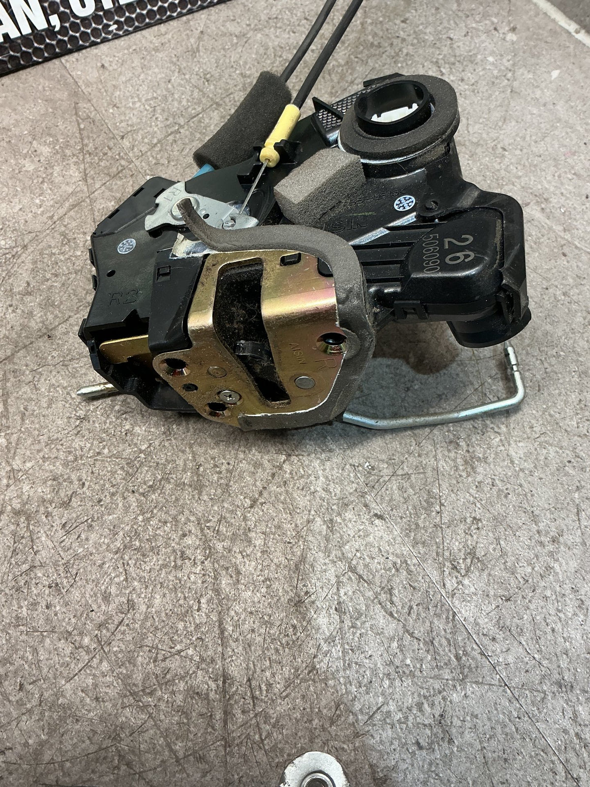 2003-2006 Suzuki Grand Vitara I FT- Right Front Door Lock Actuator- (TAG16573)