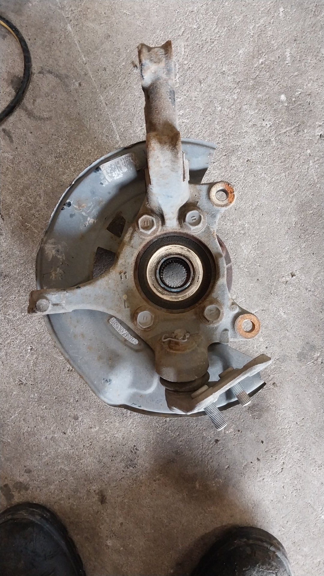 2012-2018 Toyota RAV4 A40- Left Front Hub Assembly- (TAG858)