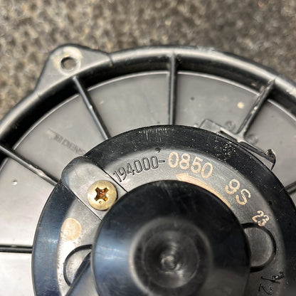 1994-1999 Toyota RAV4 A10 SXA11- Heater Fan Motor- (TAG7705)