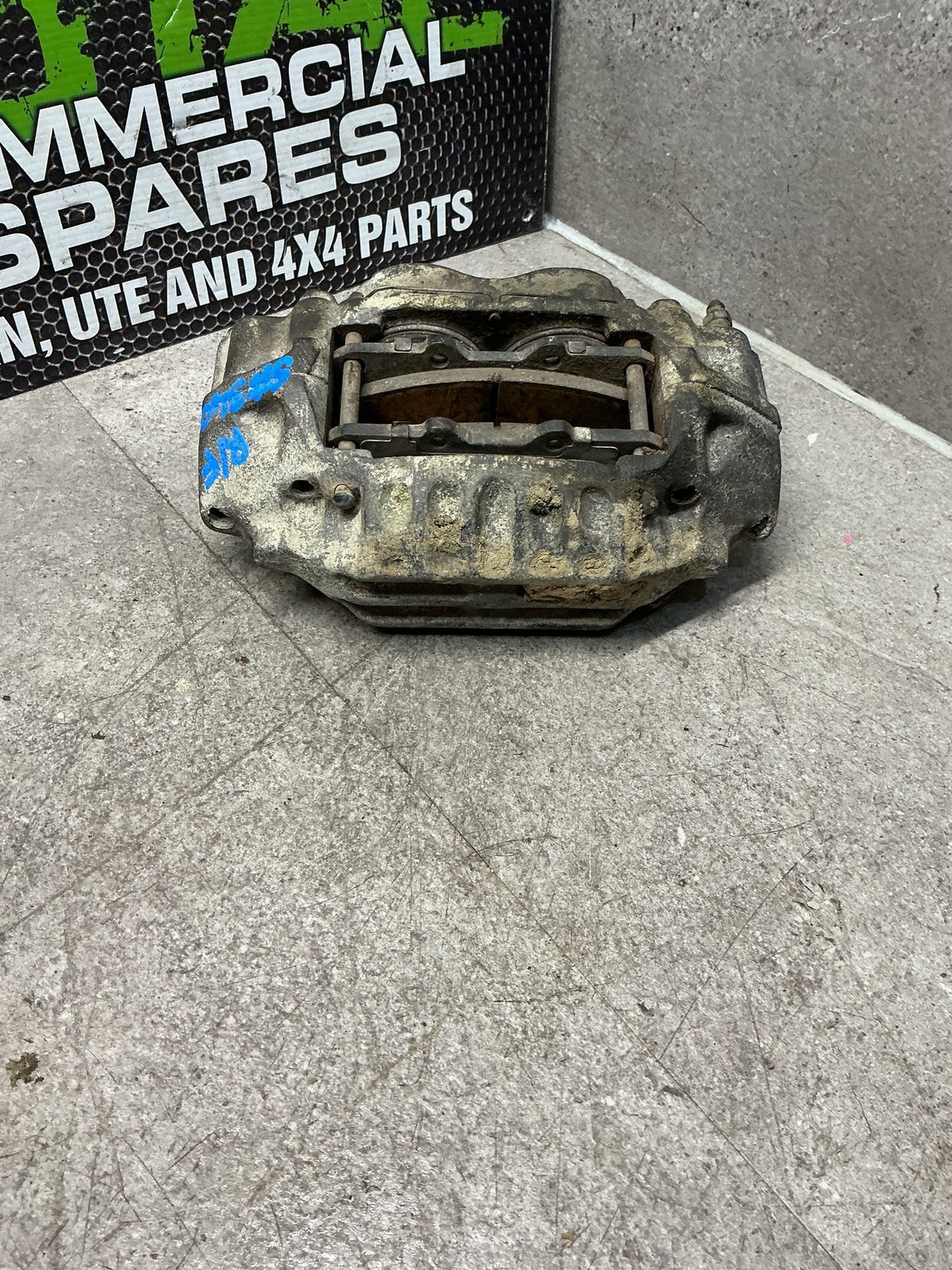 2001 Toyota Hilux LN167- Right Front Caliper- (TAG15118)