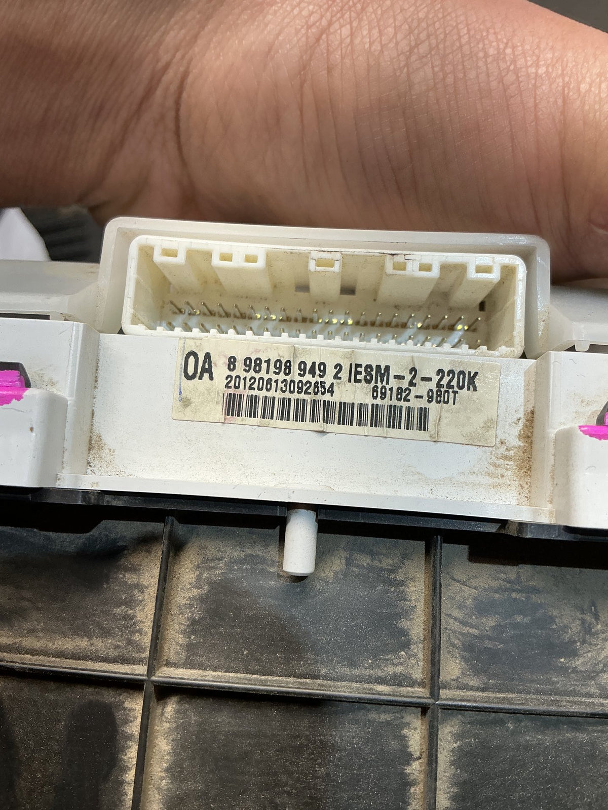 2012 Isuzu D-Max - Instrument Cluster - (TAG17608)