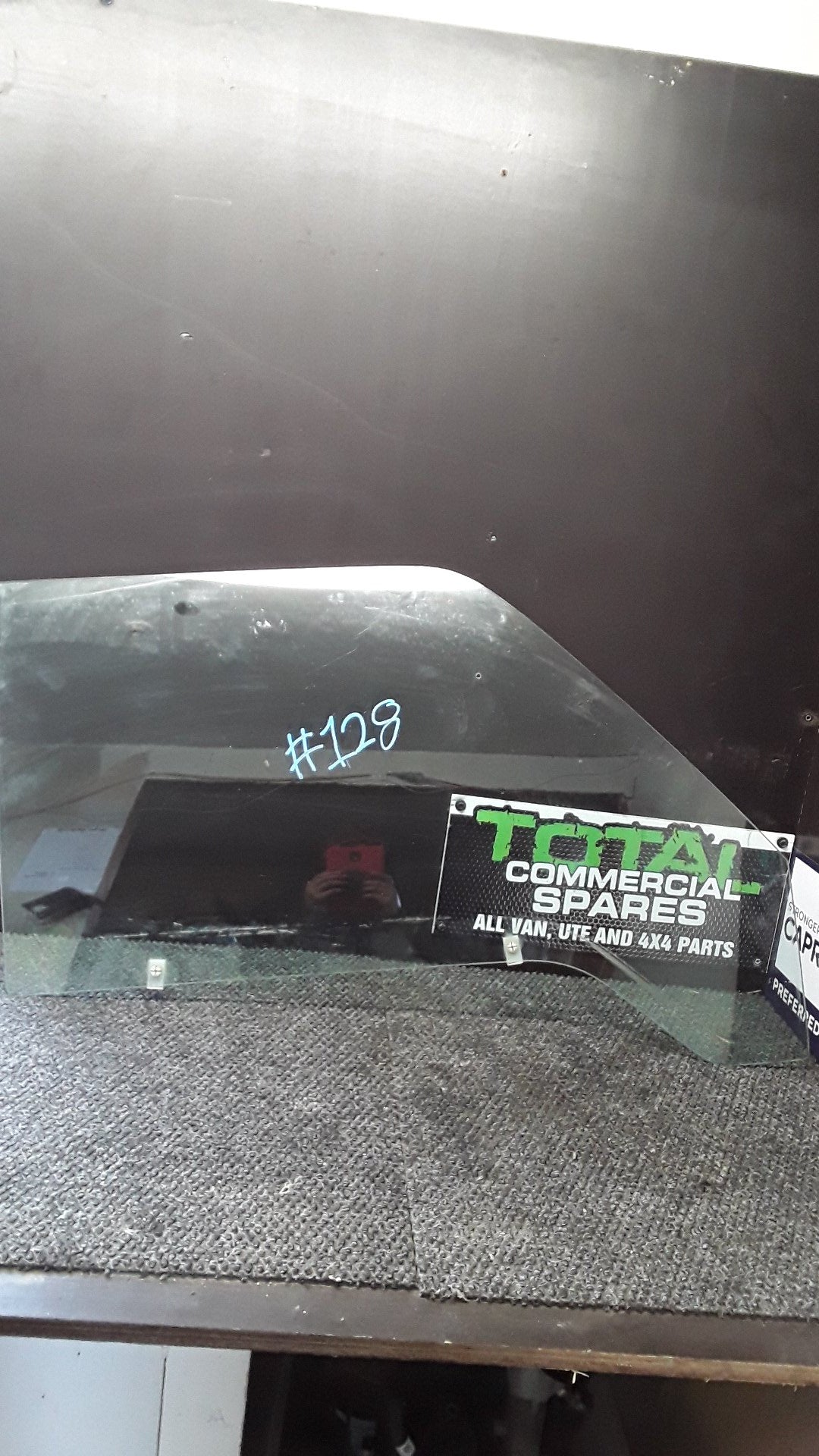 2007 Nissan Vanette SKF2VN- Right Front Door Window- (TAG5768)