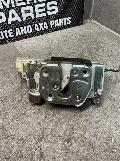 2011 Nissan Navara- Right Rear Door Lock Actuator- (TAG16030) PN: 805525P00A