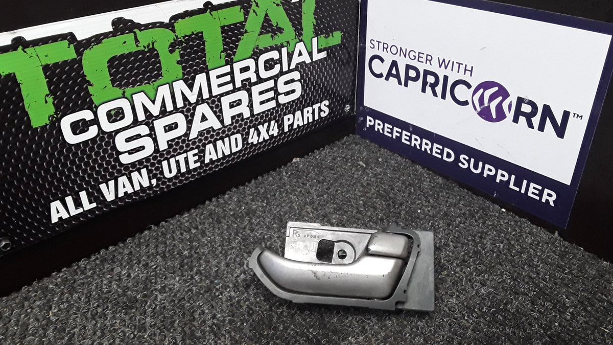 2013-2016 Holden Colorado 4X2 LTZ DC RG- Right Front Door Interior Handle- (TAG6227)