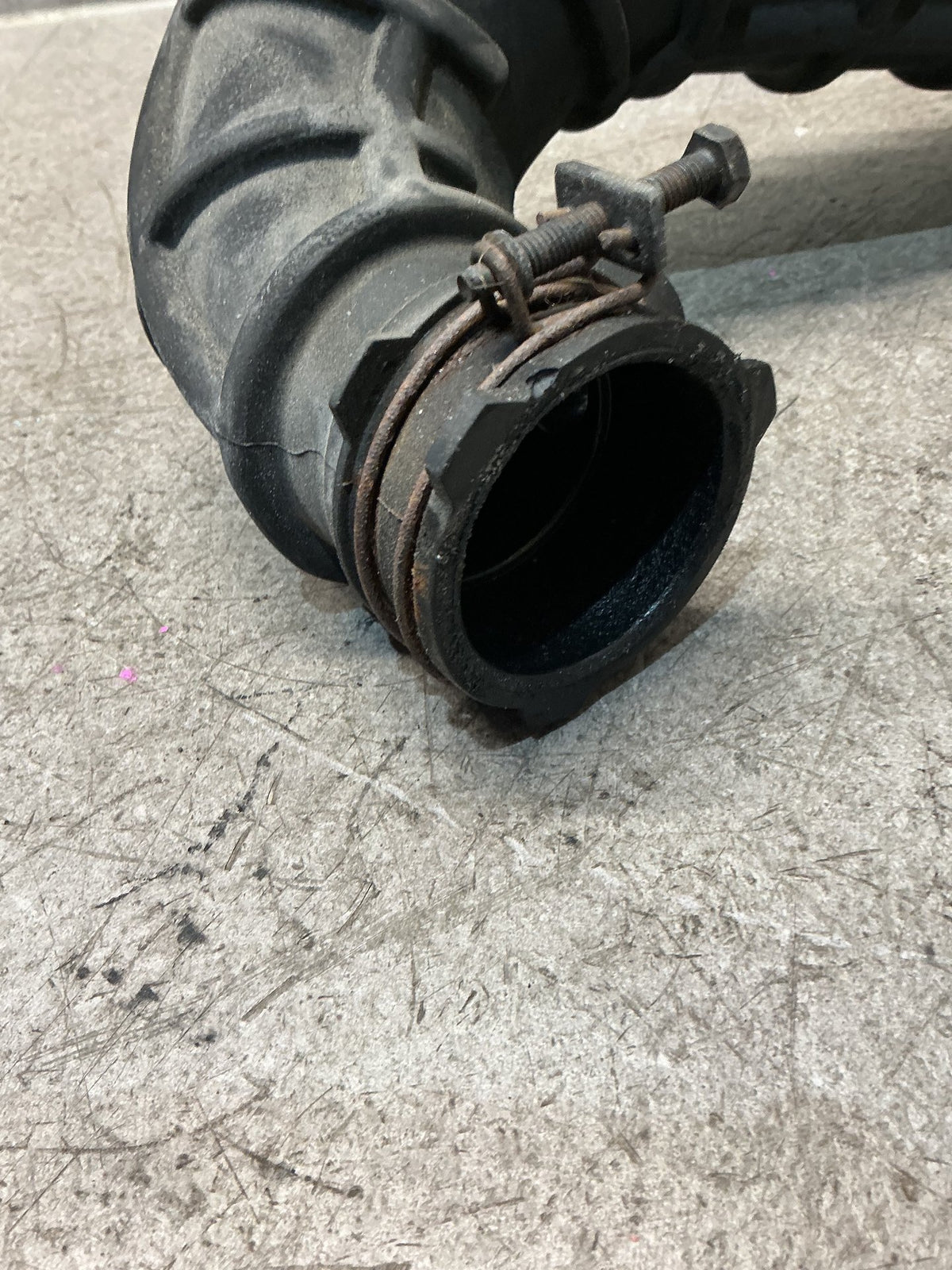 2010-2014 SsangYong Korando- Air Intake Pipe- (TAG17292)