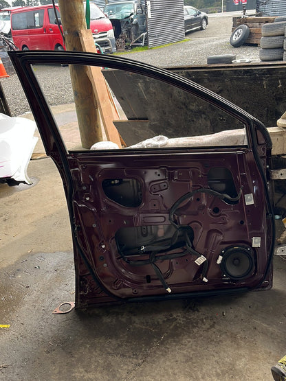 2012 Holden Captiva 7- Left Front Door Shell- (TAG8962)