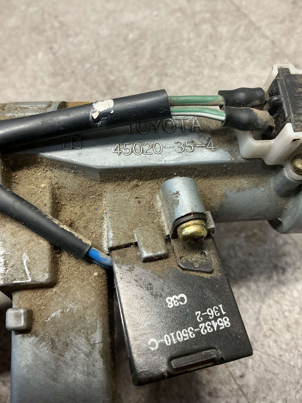 1994 Toyota Hilux Surf KZN130- Ignition Barrel- (TAG13450) PN: 45020-35-4