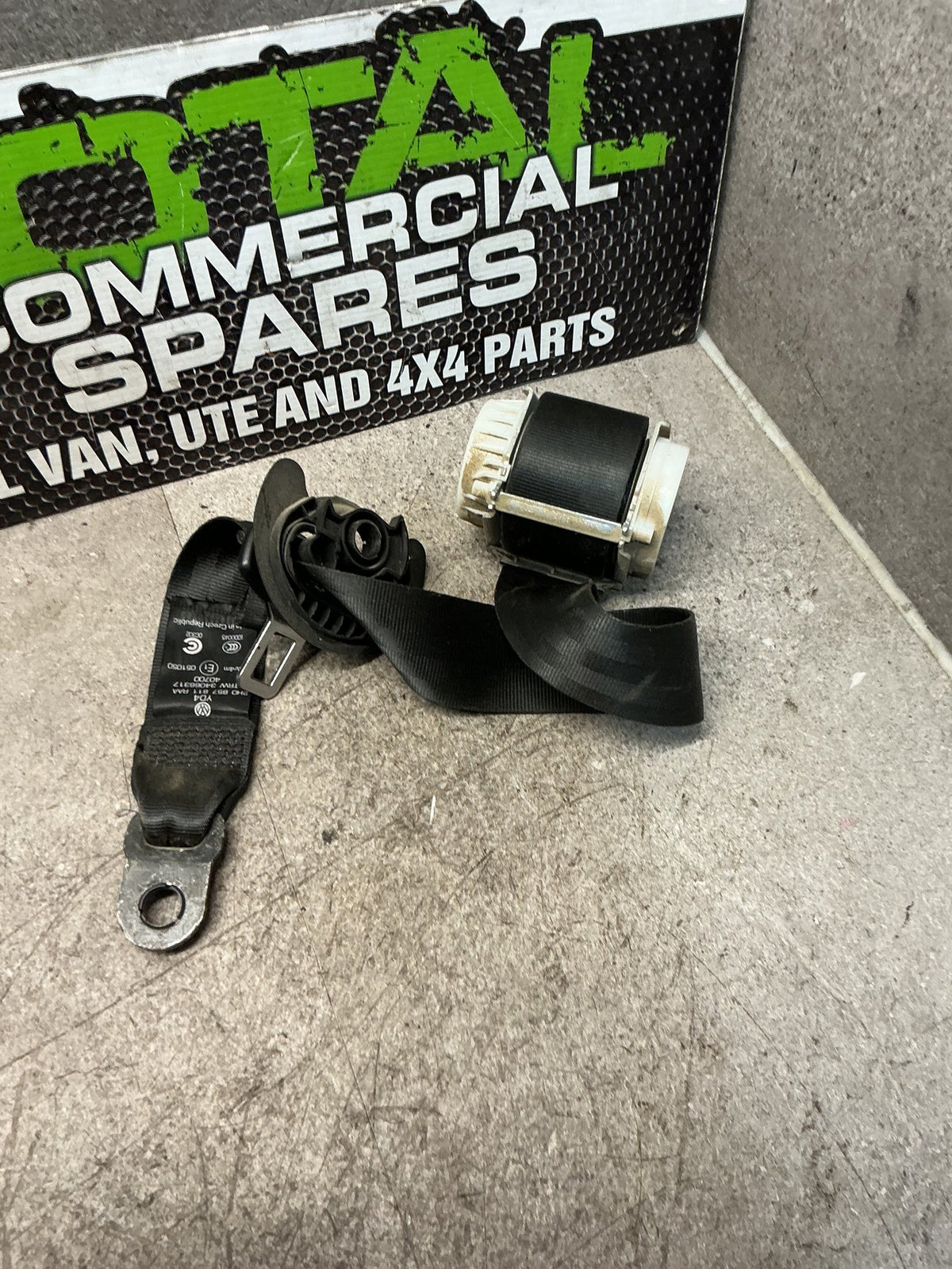 2014 Volkswagen Amarok- Left Rear Seat Belt- (TAG16234)