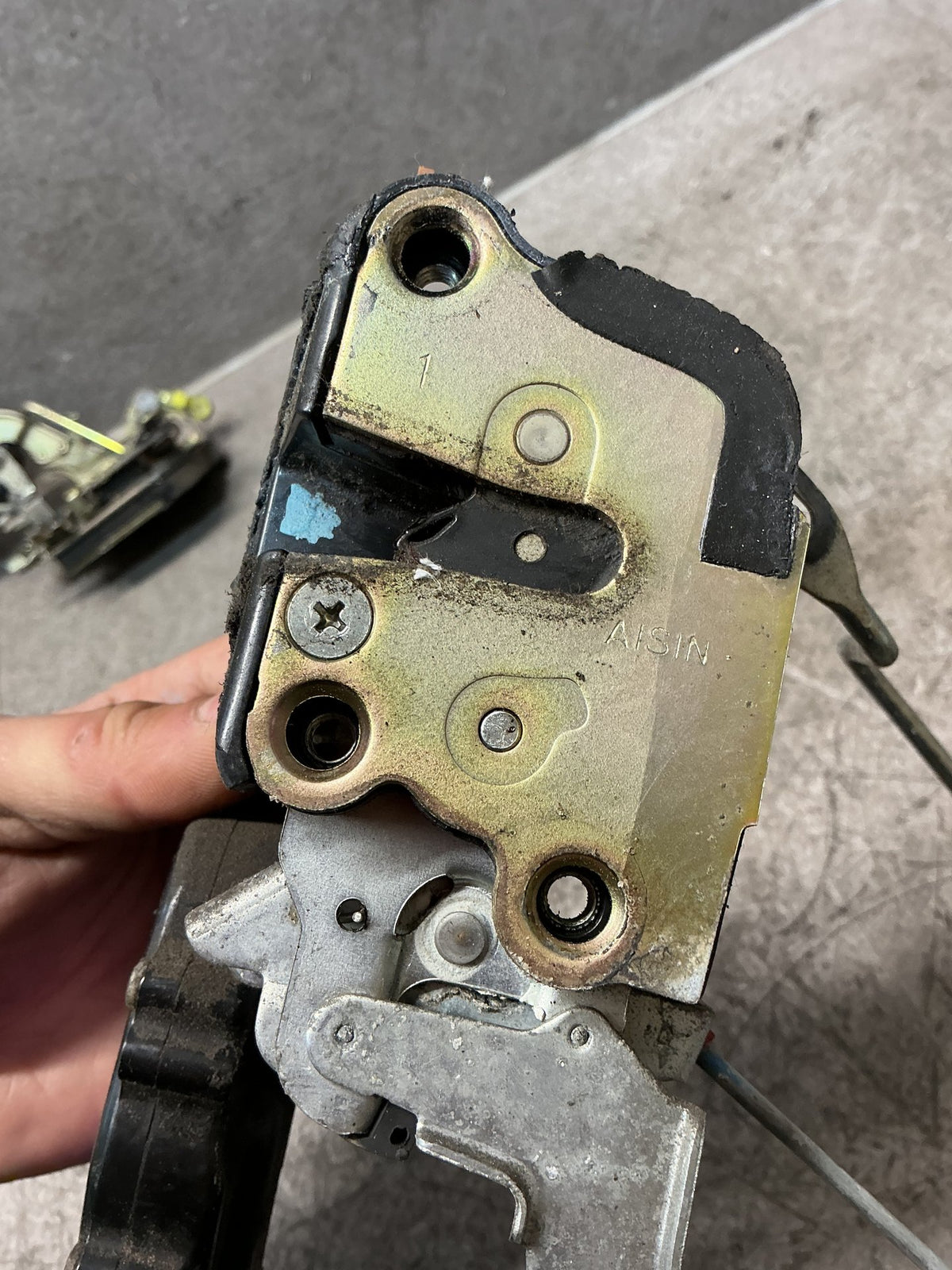 1994 Toyota Hilux KZN130 - Right Front Door Lock Actuator - (TAG18138)
