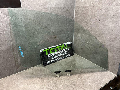 2003-2006 Suzuki Grand Vitara I FT- Right Front Door Glass- (TAG16566)