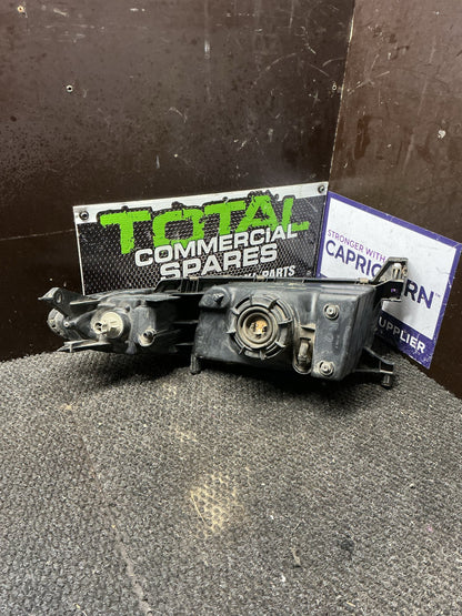 1993-1996 Toyota Estima TCR10- Right Headlight- (TAG9659)