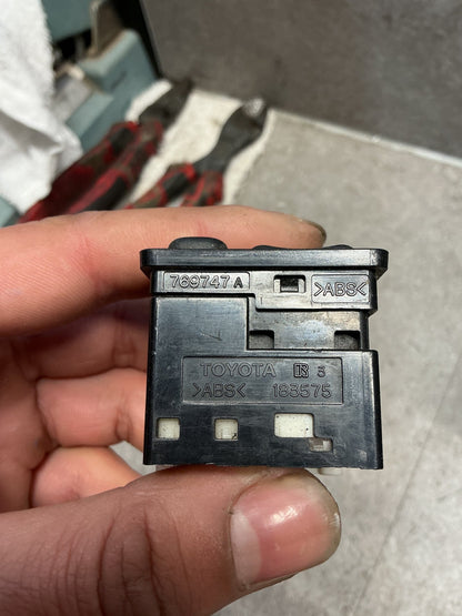 2004 Toyota Estima ACR30- Mirror Adjuster Switch- (TAG16120)