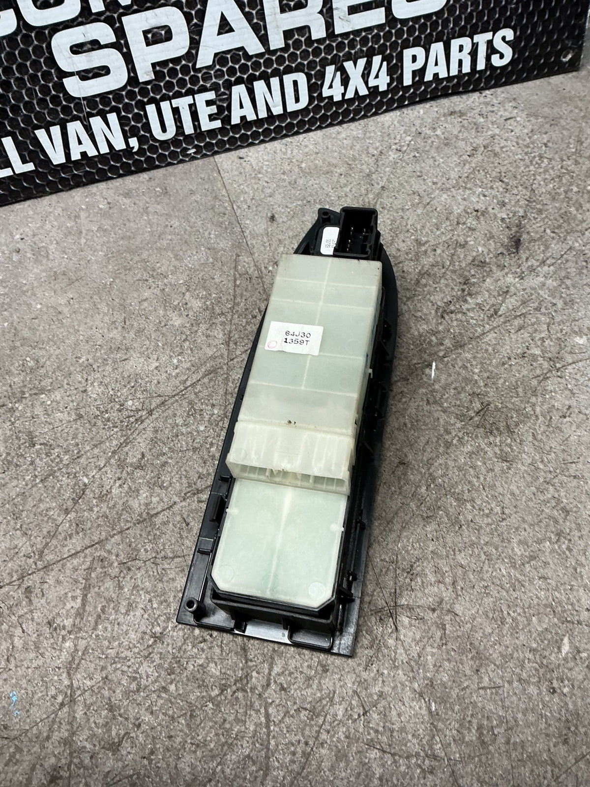 2009 Suzuki Grand Vitara II JT- Master Power Window Switch- (TAG15866)