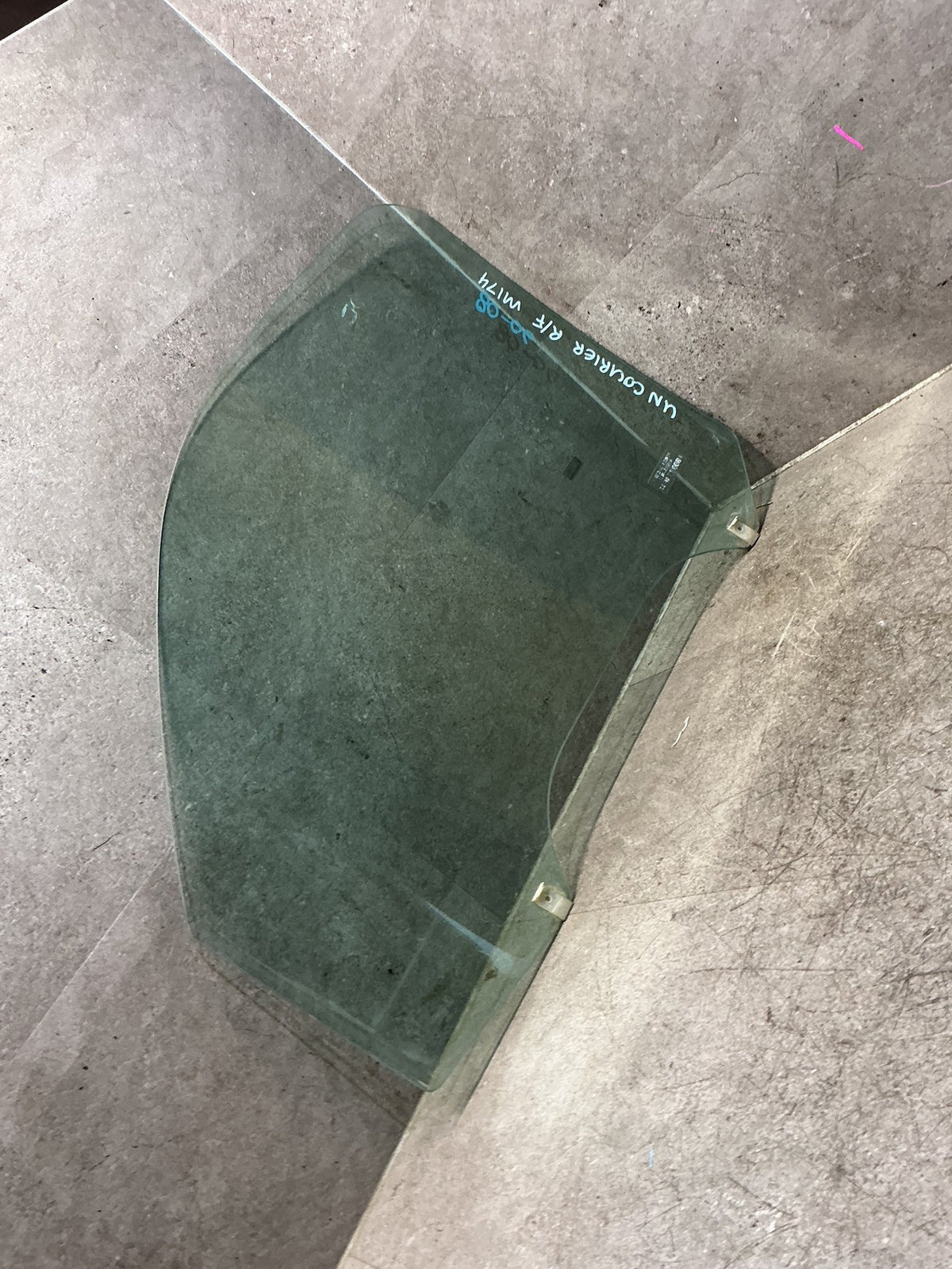 1990-2008 Ford Courier - Right Front Door Glass - (TAG19139)
