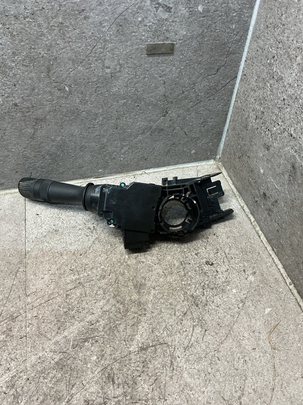 2017 Toyota Hilux SR5 - Light Combination Switch - (TAG18209)