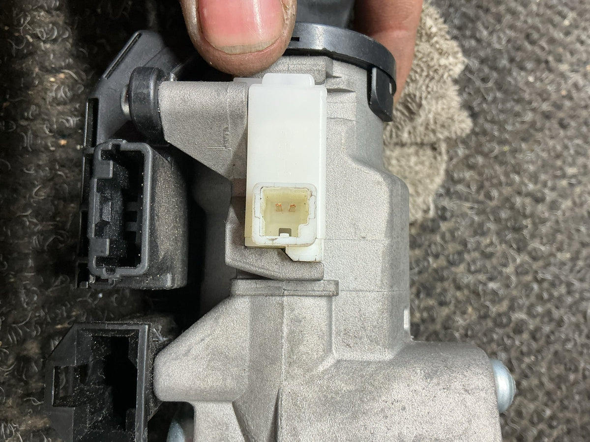 2018 Suzuki Vitara 3W156- Ignition With Key- (TAG10021) PN: SL-S28