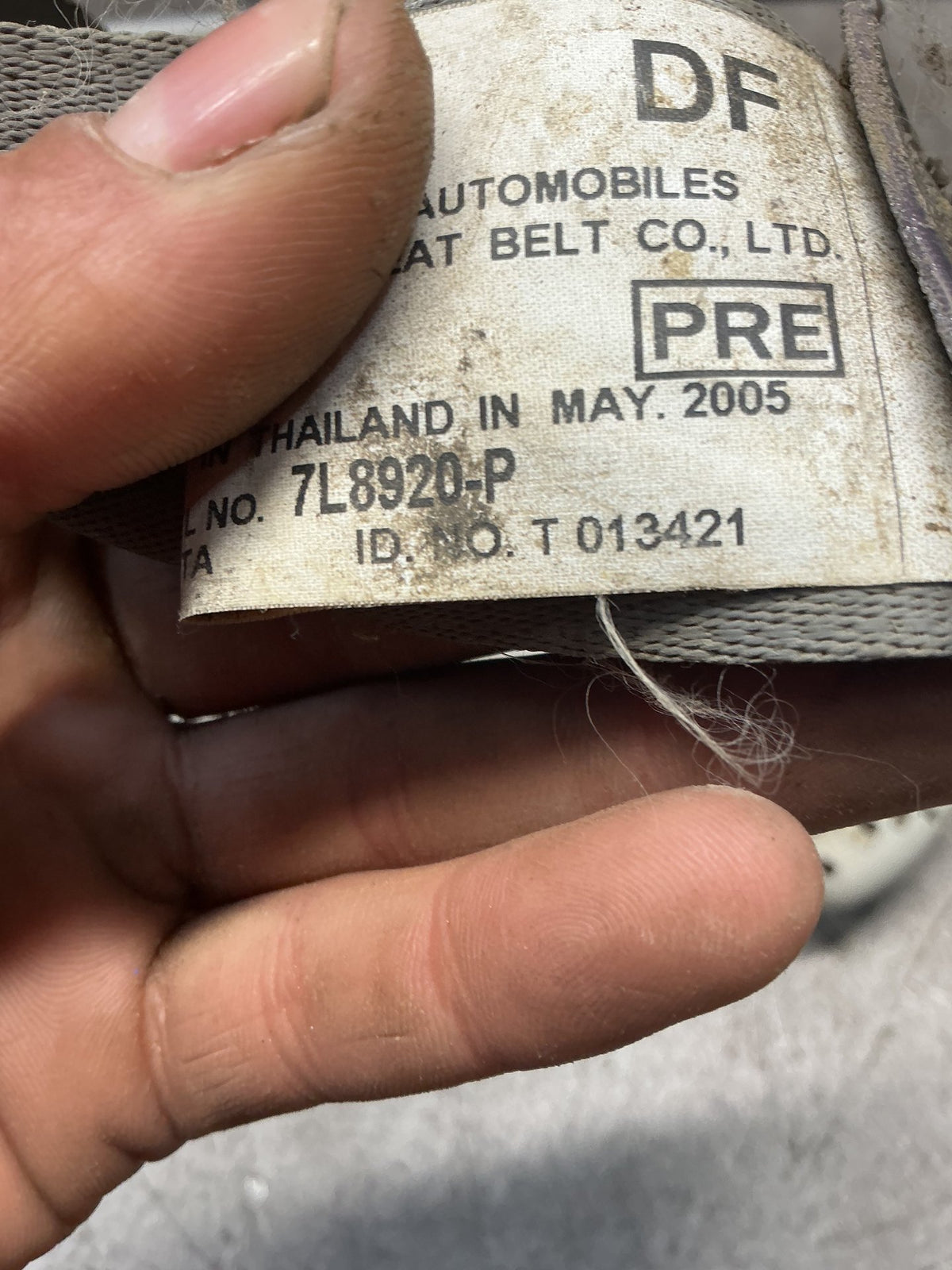 2005-2006 Toyota Hilux VII N20- Left Front Seat Belt- (TAG13700)