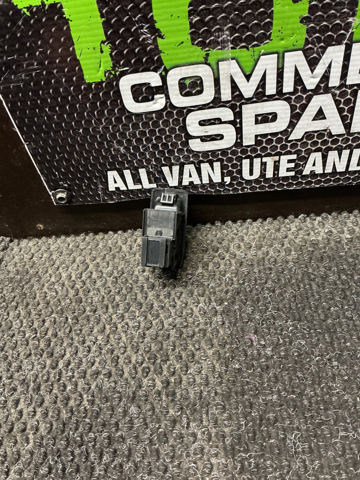 2013-2021 Foton Tunland- Left Rear Window Switch- (TAG10982)