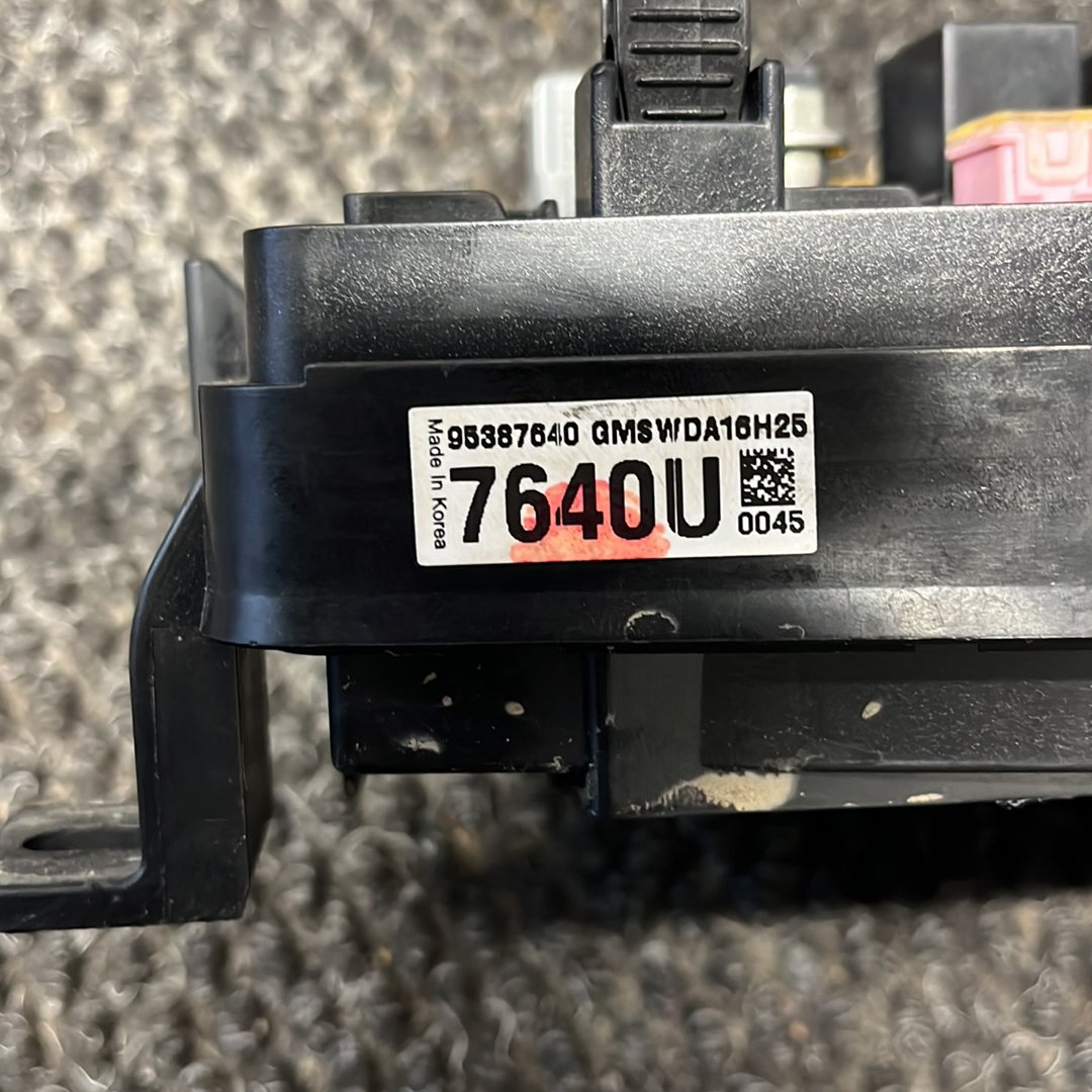 2017 Holden Captiva- Engine Fuse Box- (TAG7995)