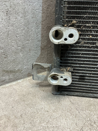 2013 Volkswagen Amarok - A/C Condenser - (TAG17881)