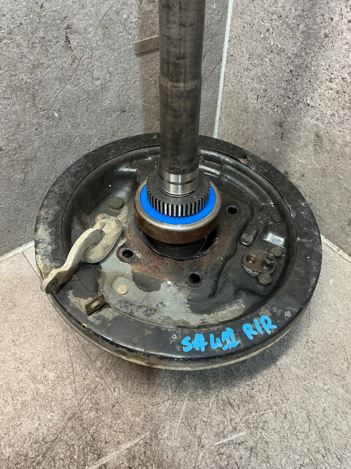 2008 Nissan Vanette SK82VN - Right Rear ABS Axle - (TAG19024)