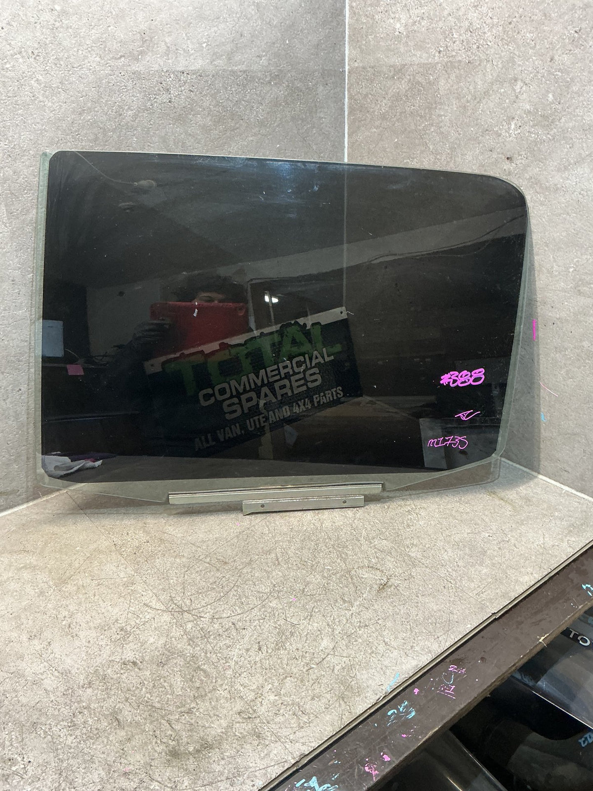 2006 Toyota Hilux- Left Rear Door Glass- (TAG16738)