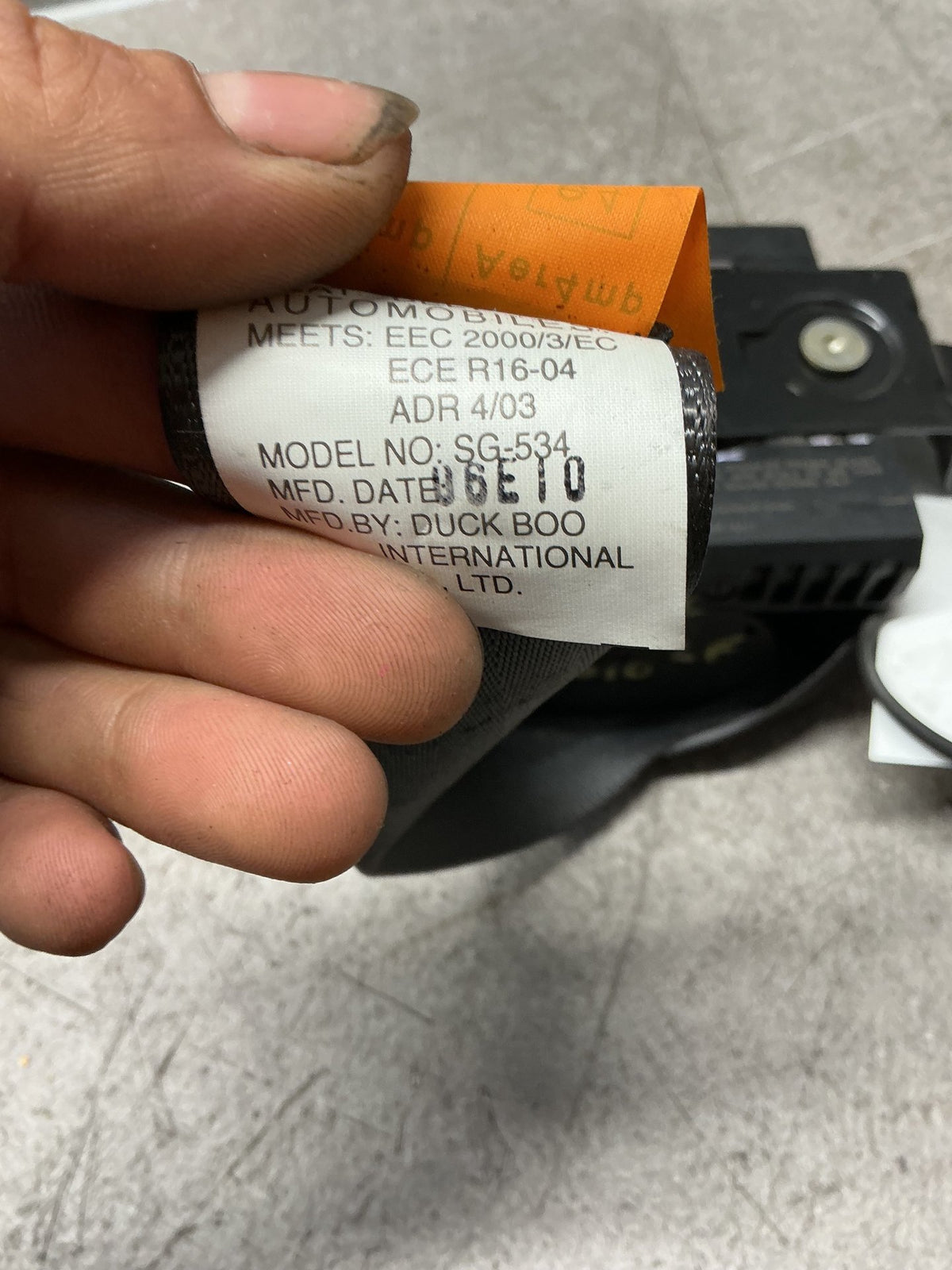 2007 Holden Barina 8W010- Left Front Seat Belt- (TAG13597)