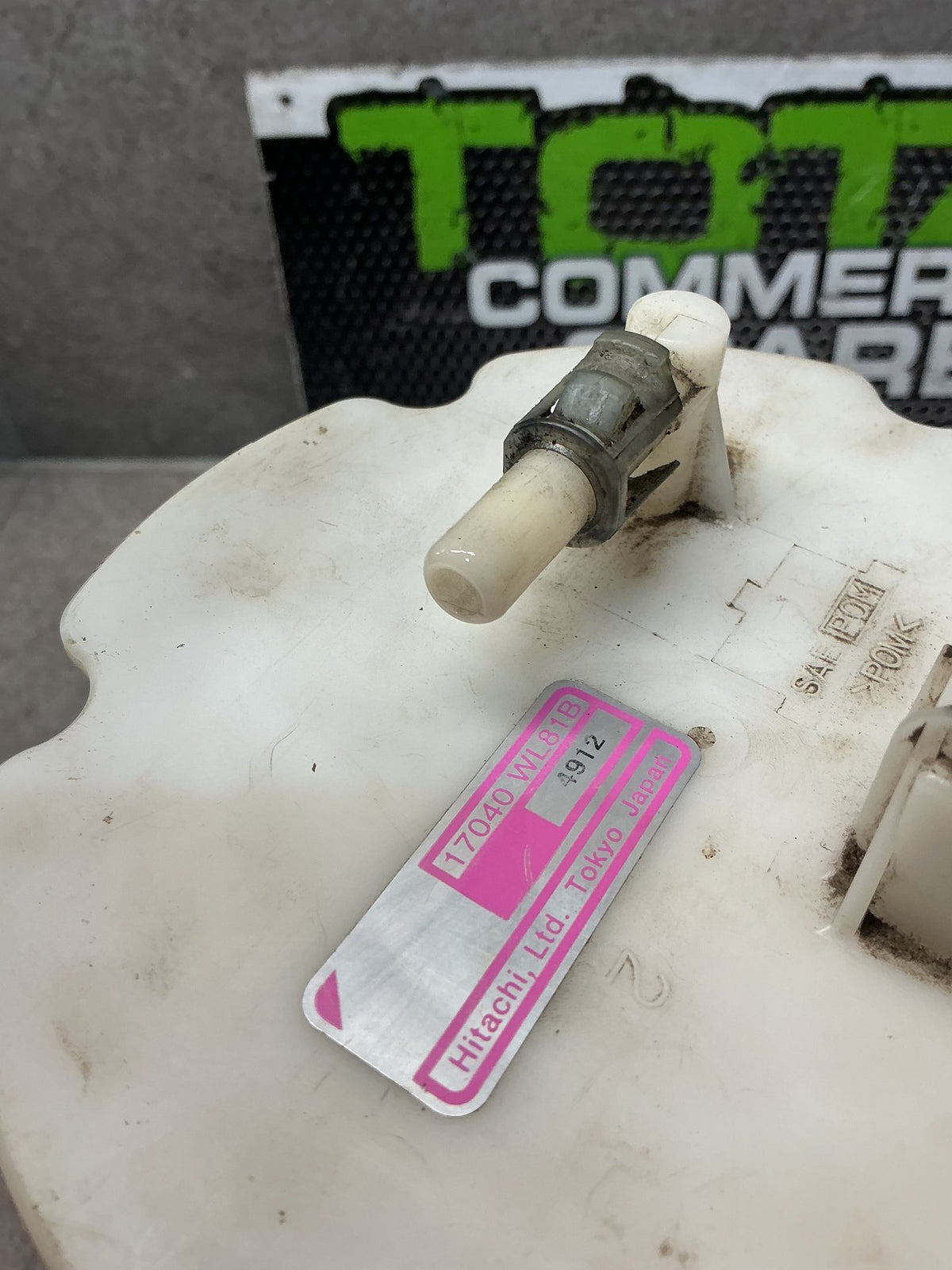 2006 Nissan Elgrand E51 NE51- Fuel Sending Unit- (TAG16611)
