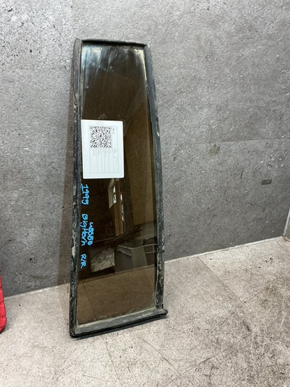 1995 Isuzu Bighorn UBS55 - Right Rear Quarter Door Glass - (TAG18631)