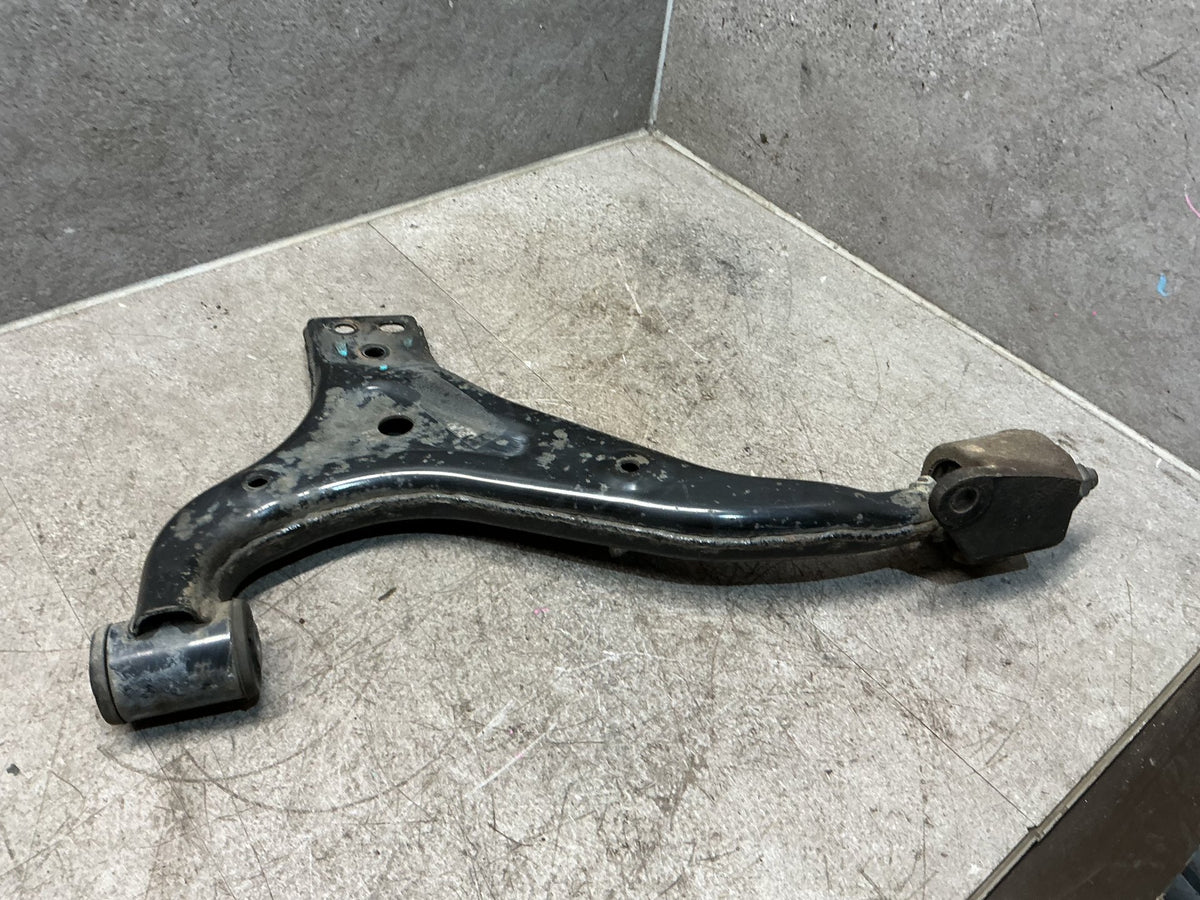 2010-2014 SsangYong Korando- Right Front Lower Control Arm- (TAG17461)