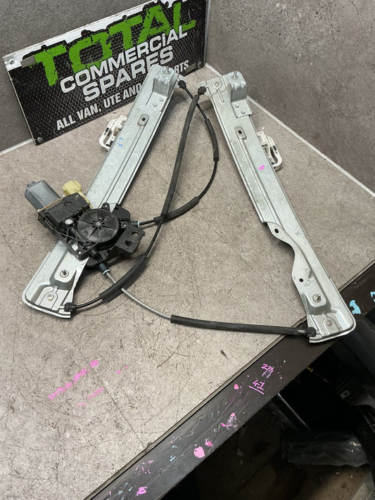2015-2019 Ford Kuga- Left Front Window Regulator/Motor- (TAG14463)