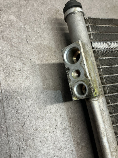 2005 Nissan Elgrand ME51- A/C Condenser- (TAG16790)