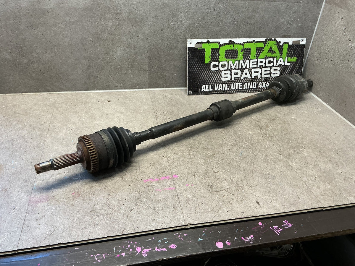 2010 Hyundai Tucson- Right Front Drive Axle- (TAG14552)