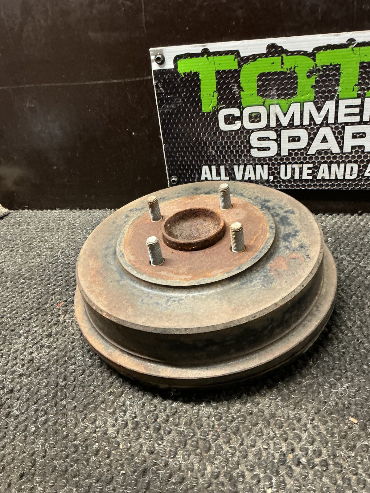 2016 Ford EcoSport BK- Left Rear Hub Assembly- (TAG10370)