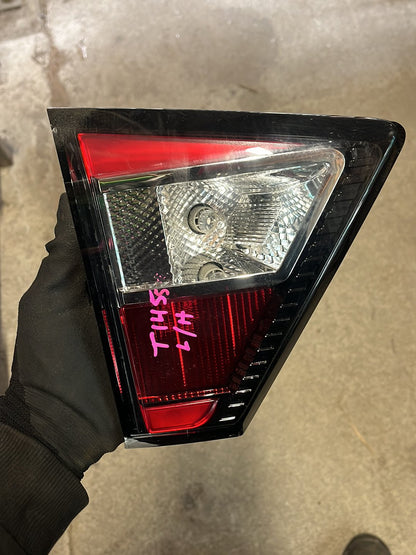 2019 Ford Escape ZG- Left Tailgate Light- (TAG9184)